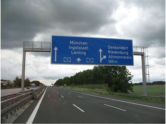 Verkehrzeichenbrücken BAB A9