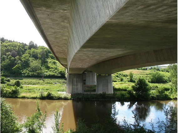 Mainbrücke Randersacker